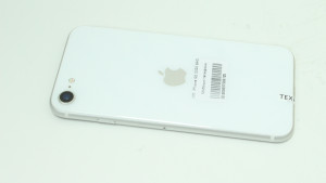Мобільний телефон iPhone SE 2020 64GB