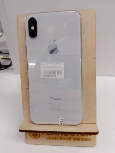 Мобільний телефон iPhone XS 64GB