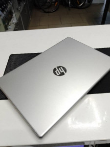 Ноутбук HP 14-EM0021UA