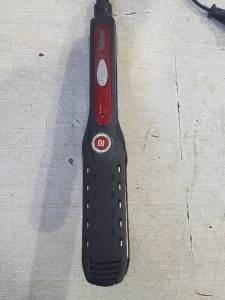 Выравниватель для волос Saturn ST-HC0324