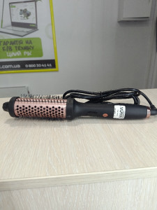 Фен щетка YZM-8025