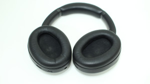 Bluetooth гарнитура Sony WH-1000XM3