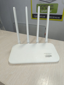 Wi Fi роутер Xiaomi MI Router 4A