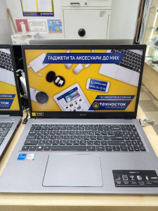 Ноутбук Lenovo Ideapad 3 15IAU7