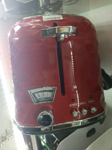 Тостер DeLongi CT J2103
