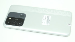 Мобильный телефон Tecno Spark 8C KG5j 2/64GB