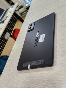 Планшет Lenovo Legion TB321FU 12/256