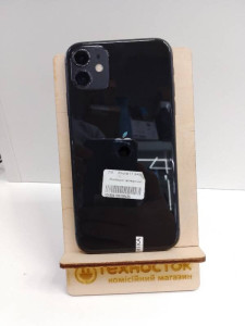 Мобільний телефон iPhone 11 64GB