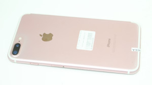 Мобільний телефон iPhone 7 Plus 32Gb