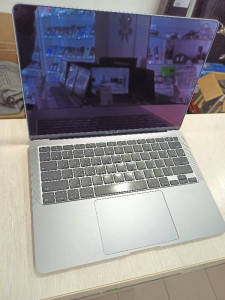 Ноутбук Apple MacBook Air 13" A2337 M1/8/256GB 2020