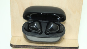 Bluetooth гарнітура QCY T19