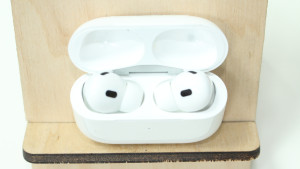 Bluetooth гарнитура Apple AirPods Pro 2nd generation A2700 (A2698, A2699)