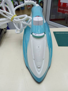 Утюг Russell hobbs 26470-56