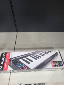 Синтезатор M-AUDIO KEYSTATION MINI 32 MK3