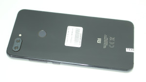 Мобильный телефон Xiaomi Mi 8 Lite 4/64GB
