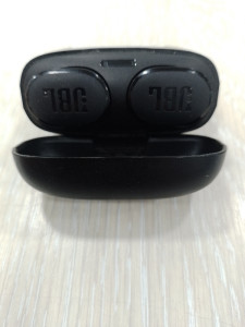 Bluetooth гарнітура JBL TUNE 130NC TWS
