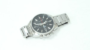 Часы кварцевые Casio EFV-610 DW