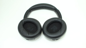 Bluetooth навушники SOUNDCORE Q30 A3028