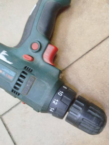 Шуруповерт DWT BM02-10 ST