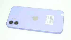 Мобільний телефон iPhone 12 64GB