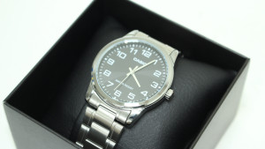 Часы кварцевые Casio MTP-V001