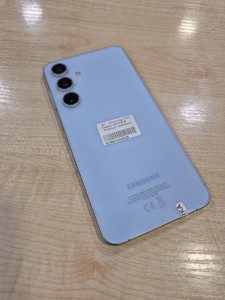 Мобильный телефон Samsung S721 Galaxy S24 FE 8/256GB
