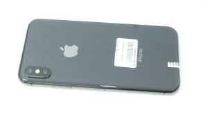 Мобильный телефон iPhone X 64GB