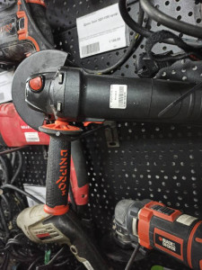 Болгарка Dnipro M GS140SE