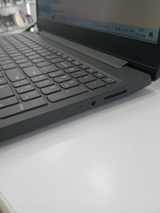 Ноутбук Lenovo V15-IIL 82C5
