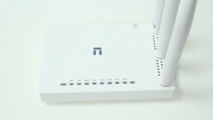 Wi Fi роутер Netis WF2409E