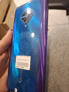 Мобільний телефон Vivo V17 8/128Gb