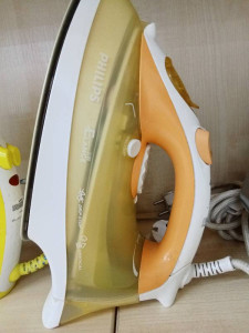 Утюг Philips GC3115