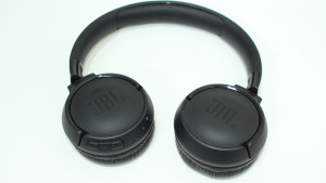 Bluetooth гарнітура JBL TUNE 520BT