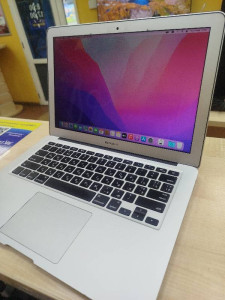 Ноутбук Apple MacBook Air A1466