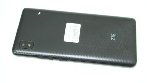 Мобільний телефон ZTE Blade L210 1/32