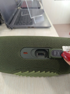Портативная акустика JBL Charge 5