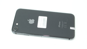 Мобільний телефон iPhone 8 64Gb