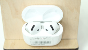 Bluetooth гарнитура Apple AirPods  A3059, A3055, A3056