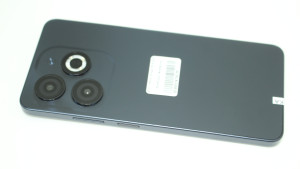 Мобільний телефон Infinix Smart 8 4/64GB