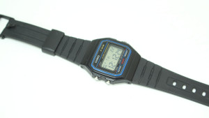Часы электронные Casio F-91W