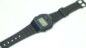 Часы электронные Casio F-91W
