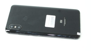 Мобильный телефон Xiaomi Mi 8 6/64Gb