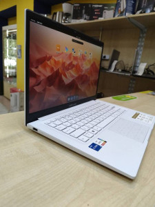 Ноутбук Asus Vivobook X1404VA