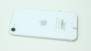 Мобильный телефон iPhone SE 2020 128Gb