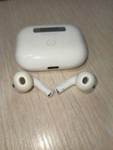 Bluetooth гарнитура Apple AirPods Pro 2nd generation A2968 (A3047, A3048)