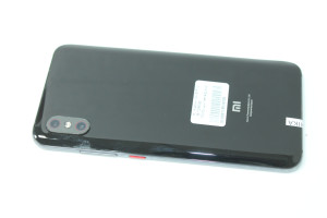 Мобильный телефон Xiaomi Mi 8 Pro 8/128GB