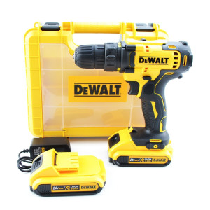 Шуруповерт аккумуляторный DeWalt DCD791 + АБ 6А + ЗУ + набор инструментов (Копия)