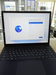 Ноутбук Microsoft 1868