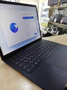 Ноутбук Microsoft 1868