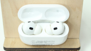 Bluetooth гарнитура Apple AirPods Pro 2nd generation A2968 (A3047, A3048)